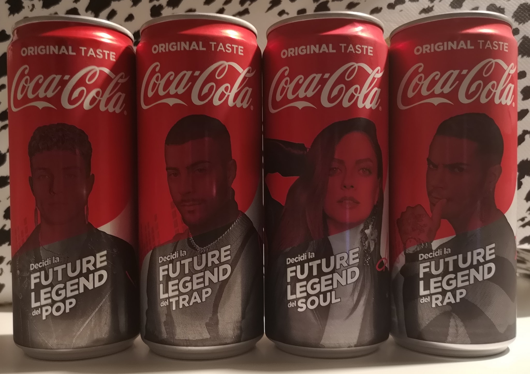Coca cola una lattina vuota a scelta FUTURE LEGEND Italia 2019 POP TRAP SOUL RAP 